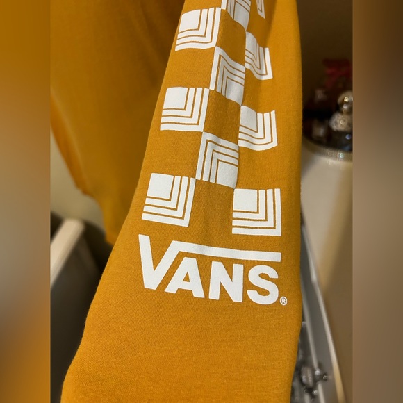 Bundle of 8 Vans Long Sleeve Tops - Picture 3 of 14